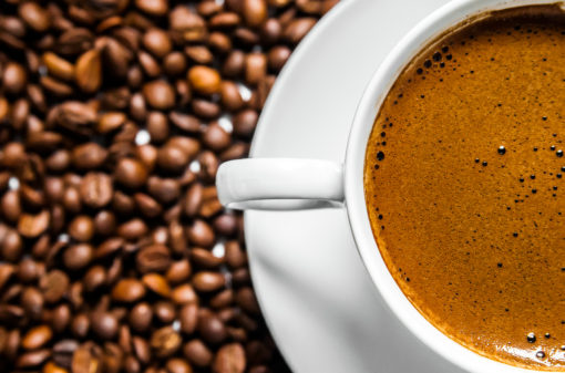 Estudo aponta que café faz bem à digestão