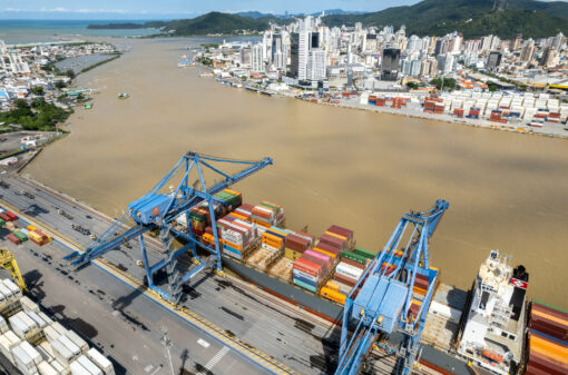 Brasil exporta 3 milhões de sacas de café em julho; alta de 19% ante 2022