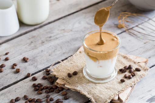 Aprenda a fazer um creme de café de três ingredientes